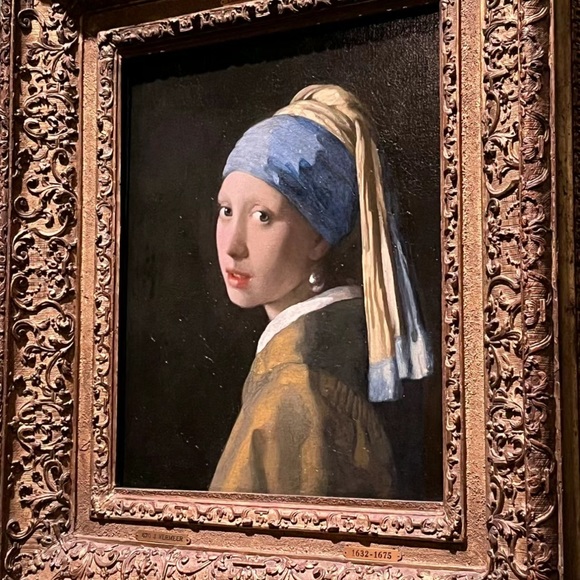 Meet your Posher, Meida - Picture 1 of 1